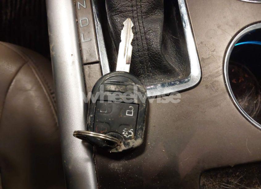 Photo 11 of 2012 Ford Edge SEL (VIN 2FMDK3J9XCBA22418)