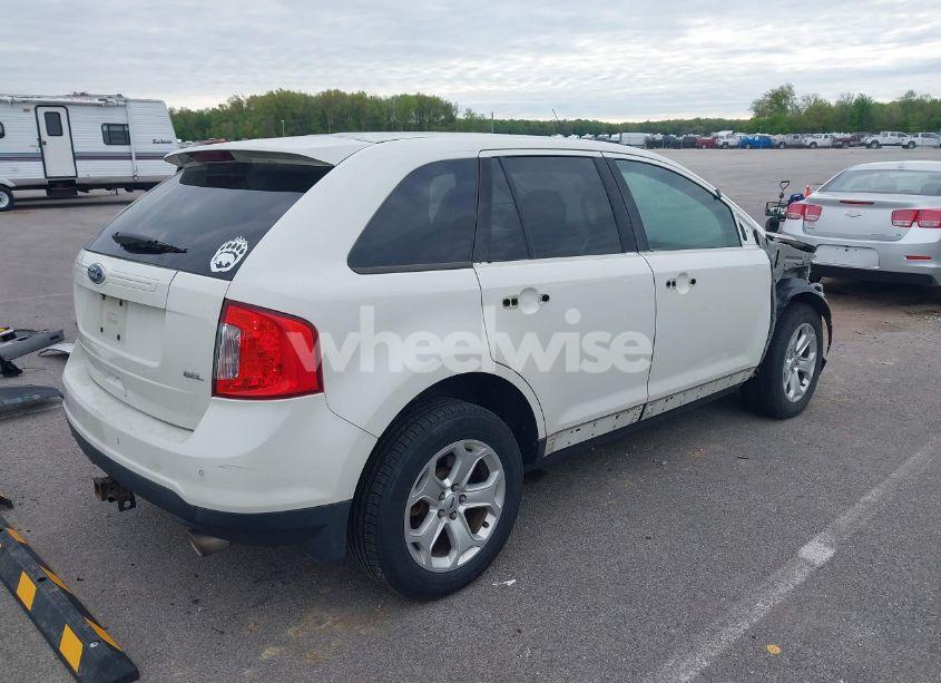 Photo 4 of 2011 Ford Edge SEL (VIN 2FMDK3JC0BBA00793)