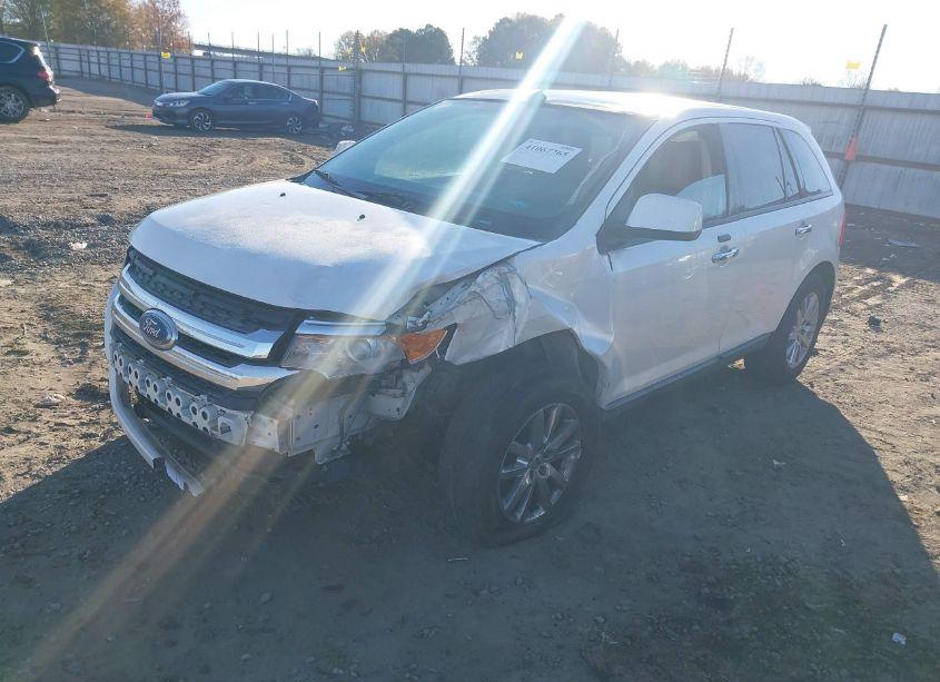 Photo 2 of 2011 Ford Edge SEL (VIN 2FMDK3JC0BBA25502)