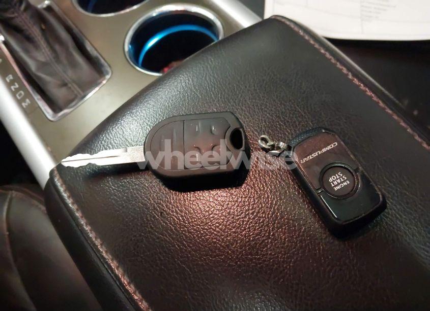 Photo 11 of 2011 Ford Edge SEL (VIN 2FMDK3JC0BBA59908)