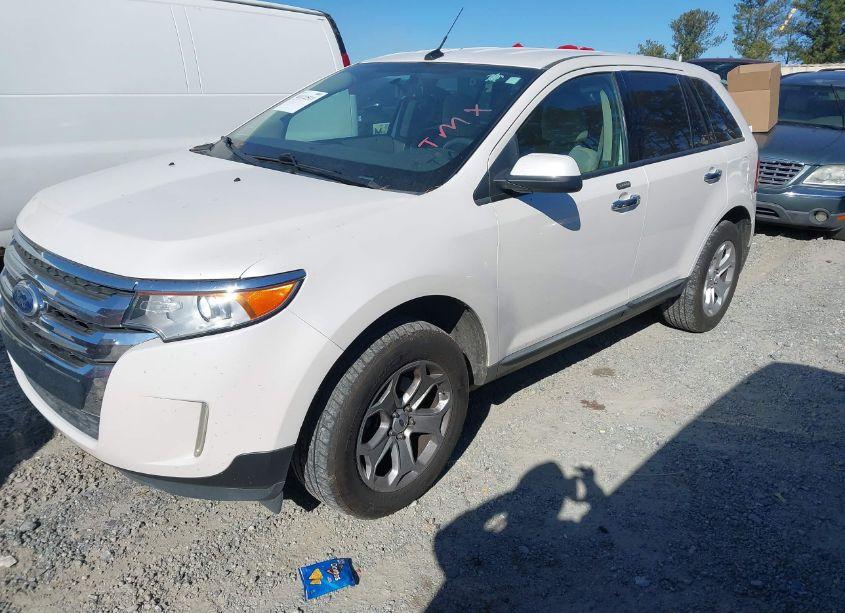 Photo 2 of 2011 Ford Edge SEL (VIN 2FMDK3JC0BBA89538)