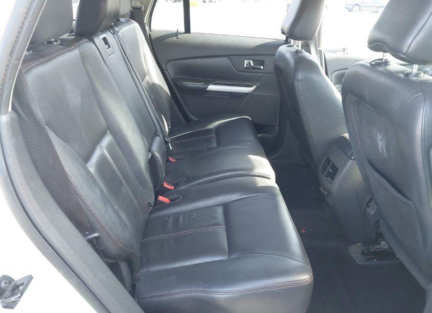 Photo 8 of 2011 Ford Edge SEL (VIN 2FMDK3JC0BBB51908)