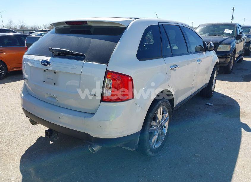 Photo 4 of 2011 Ford Edge SEL (VIN 2FMDK3JC0BBB67008)