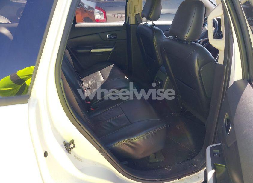 Photo 8 of 2011 Ford Edge SEL (VIN 2FMDK3JC0BBB67008)
