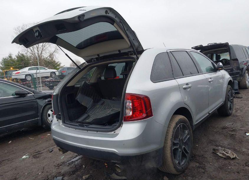 Photo 4 of 2014 Ford Edge SEL (VIN 2FMDK3JC0EBA96753)