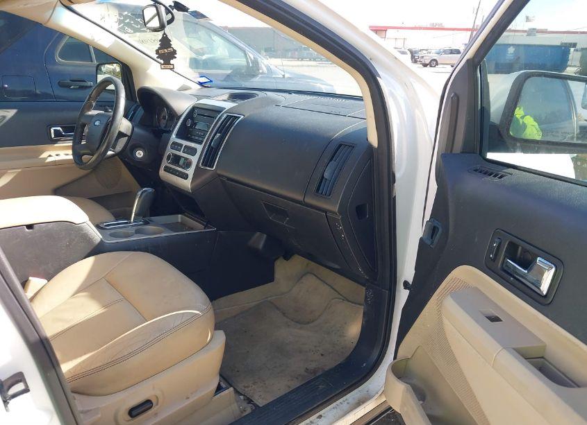 Photo 5 of 2010 Ford Edge SEL (VIN 2FMDK3JC1ABA64646)