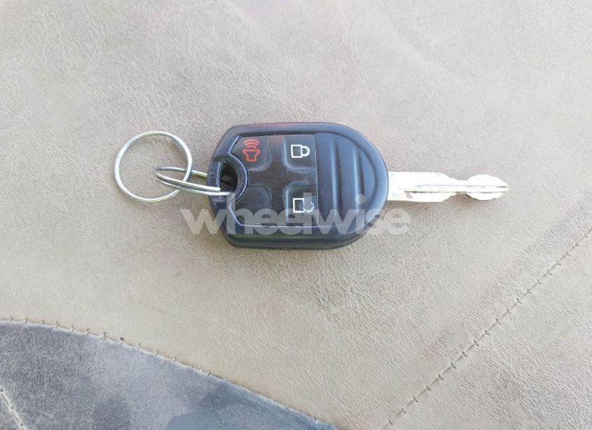 Photo 11 of 2011 Ford Edge SEL (VIN 2FMDK3JC1BBA23094)