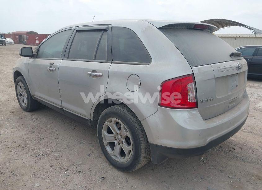 Photo 3 of 2011 Ford Edge SEL (VIN 2FMDK3JC1BBA23094)