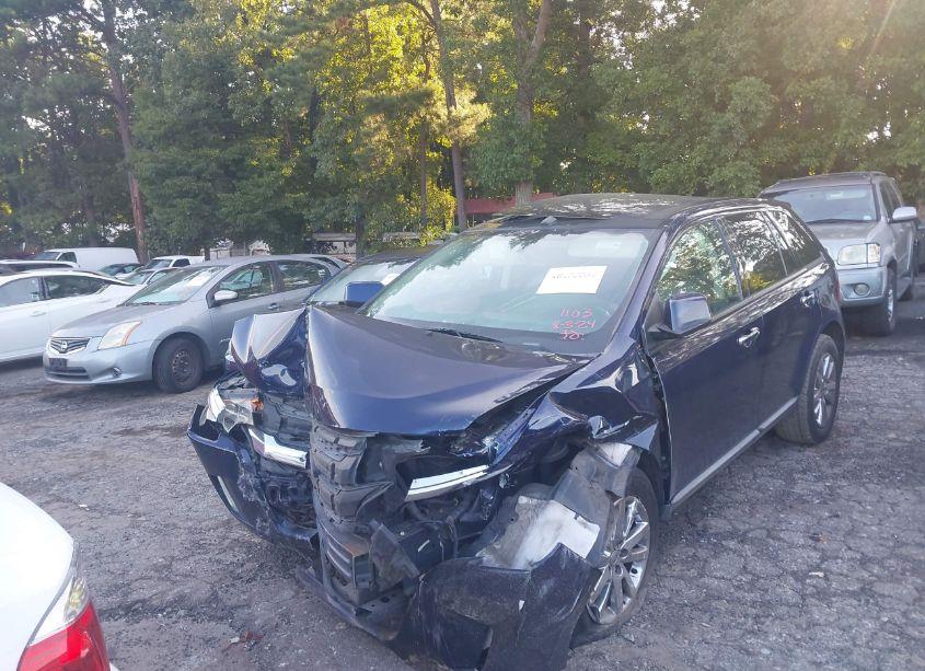 Photo 2 of 2011 Ford Edge SEL (VIN 2FMDK3JC1BBA61103)