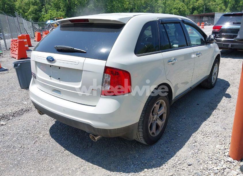 Photo 4 of 2011 Ford Edge SEL (VIN 2FMDK3JC1BBB50430)