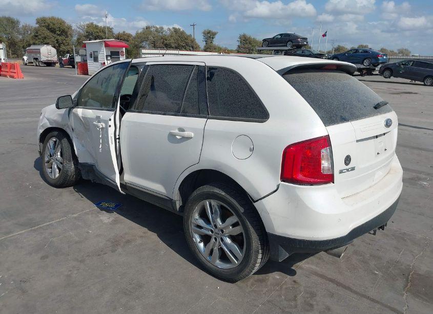 Photo 3 of 2014 Ford Edge SEL (VIN 2FMDK3JC1EBB39688)