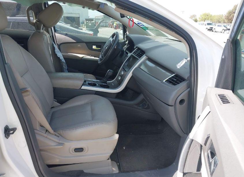 Photo 5 of 2014 Ford Edge SEL (VIN 2FMDK3JC1EBB39688)