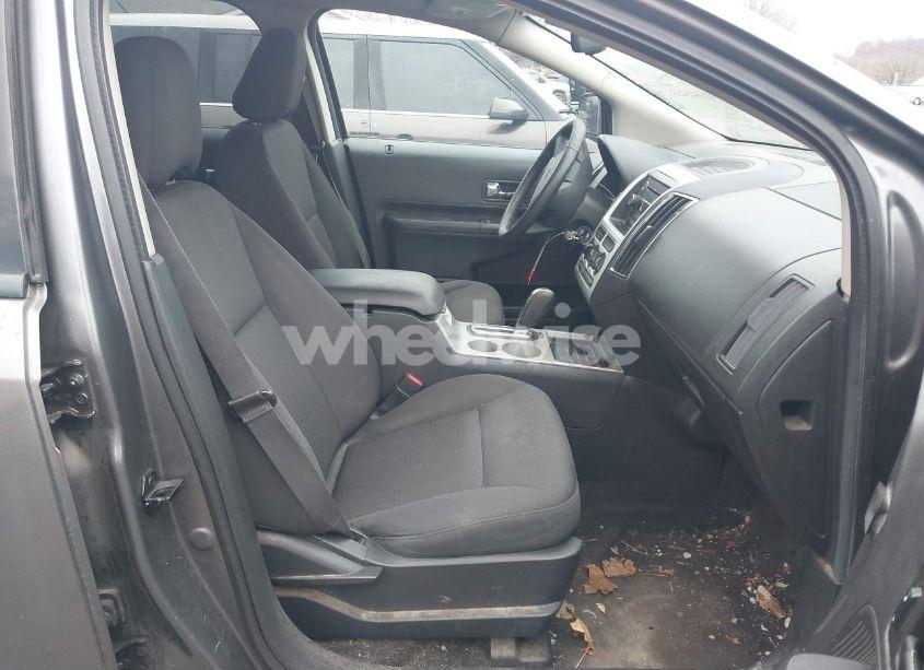 Photo 5 of 2010 Ford Edge SEL (VIN 2FMDK3JC2ABA19473)