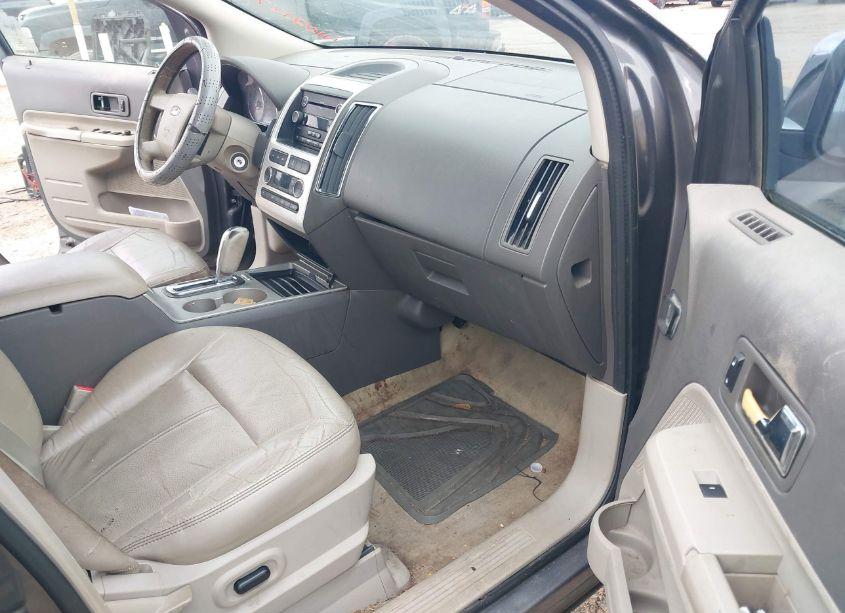 Photo 5 of 2010 Ford Edge SEL (VIN 2FMDK3JC2ABA44583)