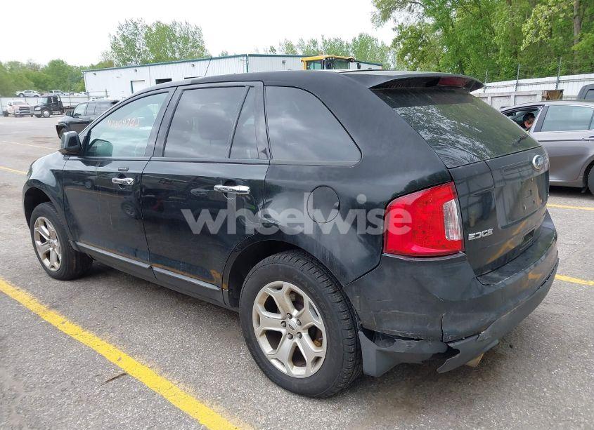 Photo 3 of 2011 Ford Edge SEL (VIN 2FMDK3JC2BBA24139)