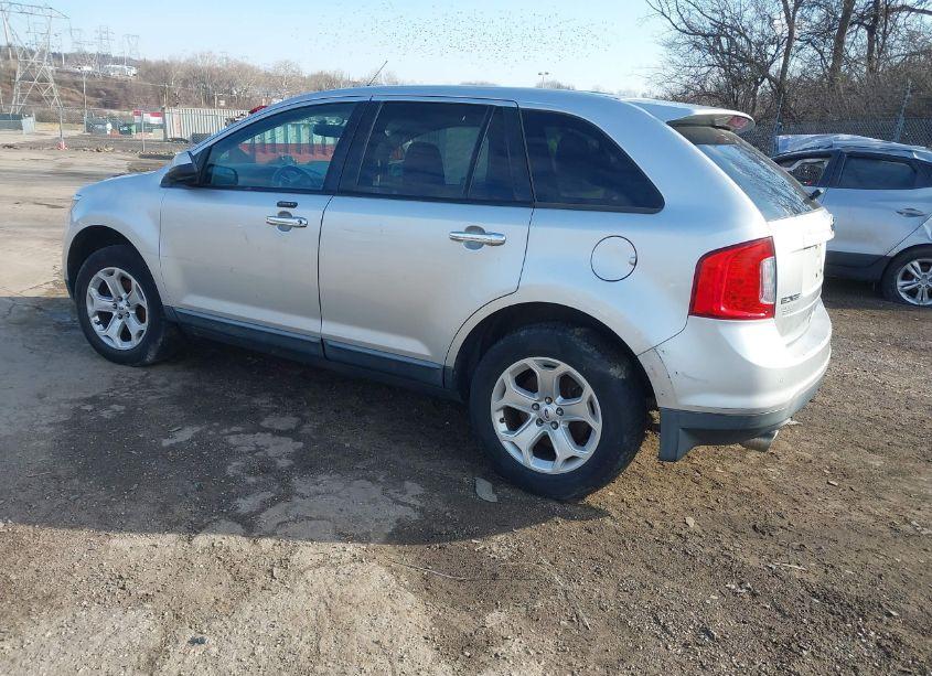 Photo 2 of 2011 Ford Edge SEL (VIN 2FMDK3JC2BBB00281)
