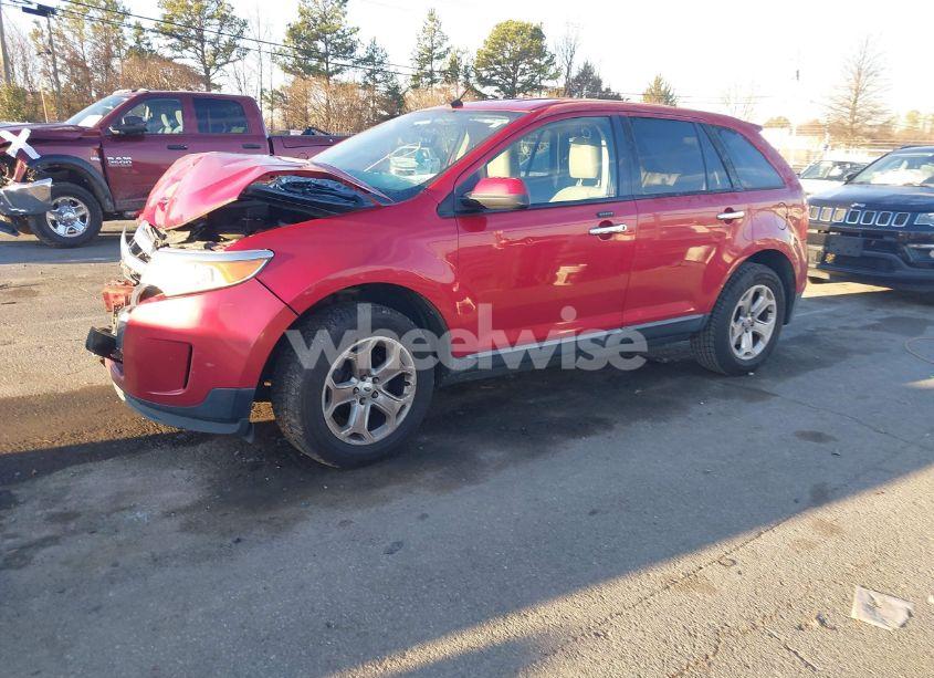 Photo 2 of 2011 Ford Edge SEL (VIN 2FMDK3JC2BBB00300)