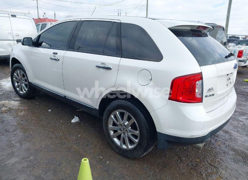Photo 3 of 2011 Ford Edge SEL (VIN 2FMDK3JC2BBB05710)