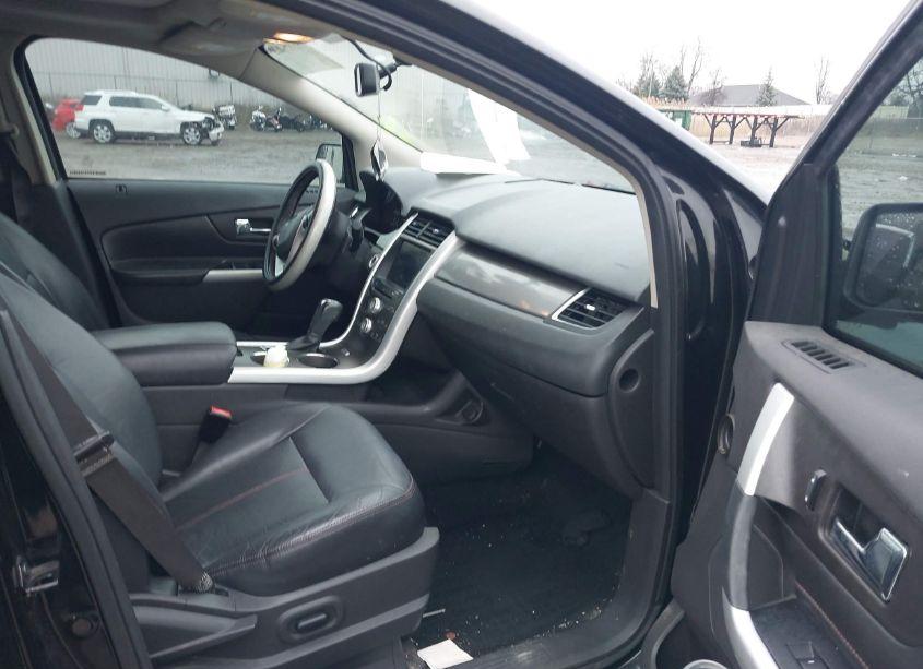 Photo 5 of 2011 Ford Edge SEL (VIN 2FMDK3JC2BBB62330)