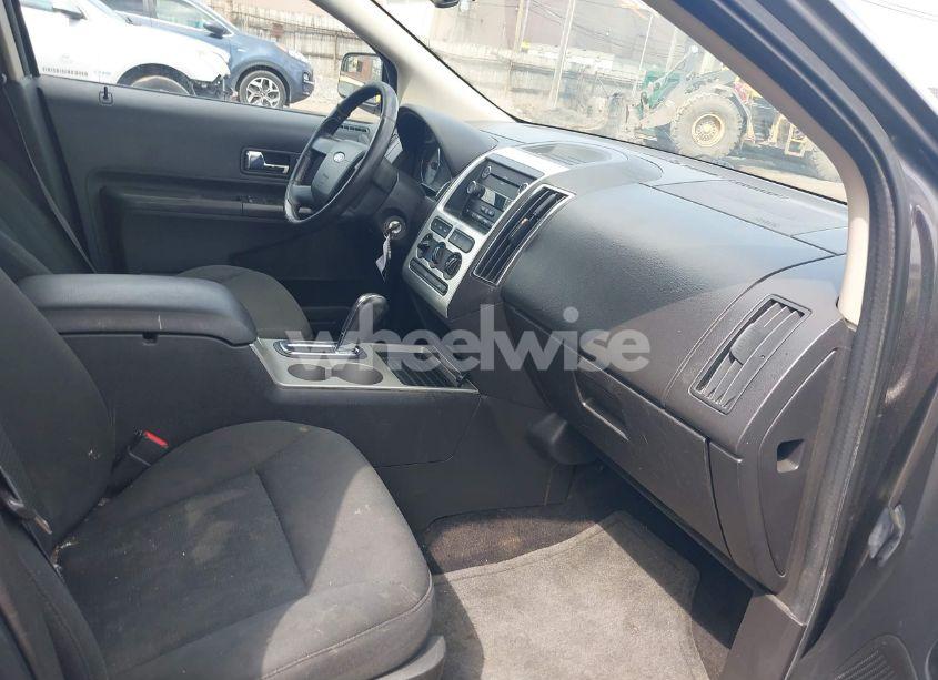 Photo 5 of 2010 Ford Edge SEL (VIN 2FMDK3JC3ABA09163)