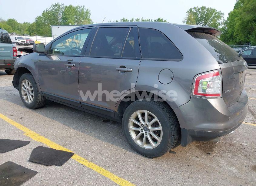 Photo 3 of 2010 Ford Edge SEL (VIN 2FMDK3JC3ABB51643)