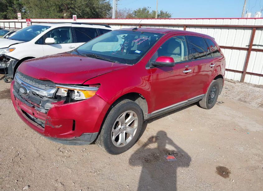 Photo 2 of 2011 Ford Edge SEL (VIN 2FMDK3JC3BBB21883)