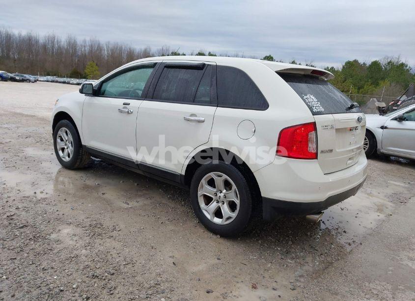 Photo 3 of 2011 Ford Edge SEL (VIN 2FMDK3JC3BBB49926)