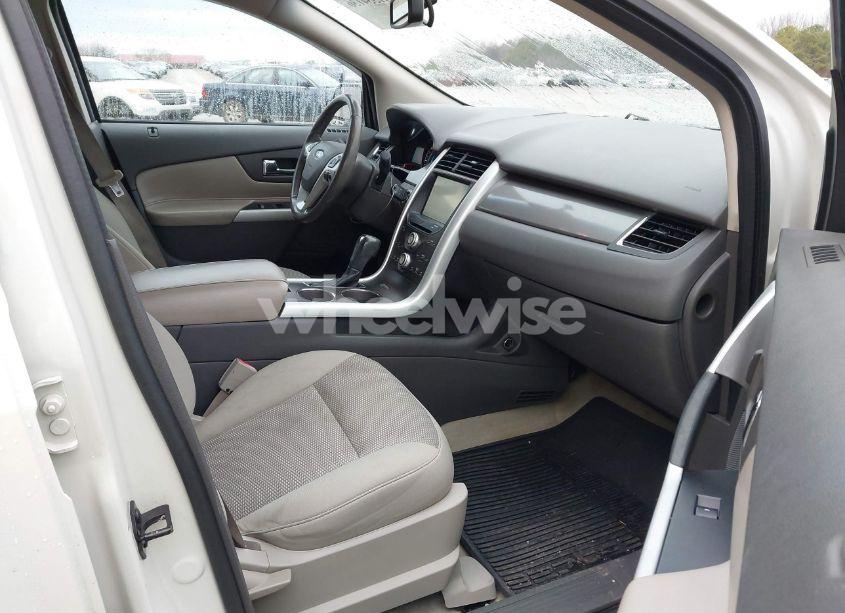 Photo 5 of 2011 Ford Edge SEL (VIN 2FMDK3JC3BBB49926)