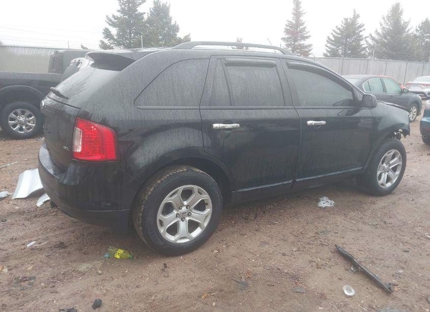 Photo 4 of 2011 Ford Edge SEL (VIN 2FMDK3JC3BBB66483)
