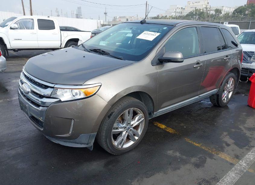 Photo 2 of 2013 Ford Edge SEL (VIN 2FMDK3JC3DBC17600)