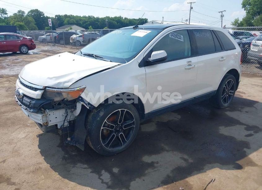 Photo 2 of 2013 Ford Edge SEL (VIN 2FMDK3JC3DBC23591)