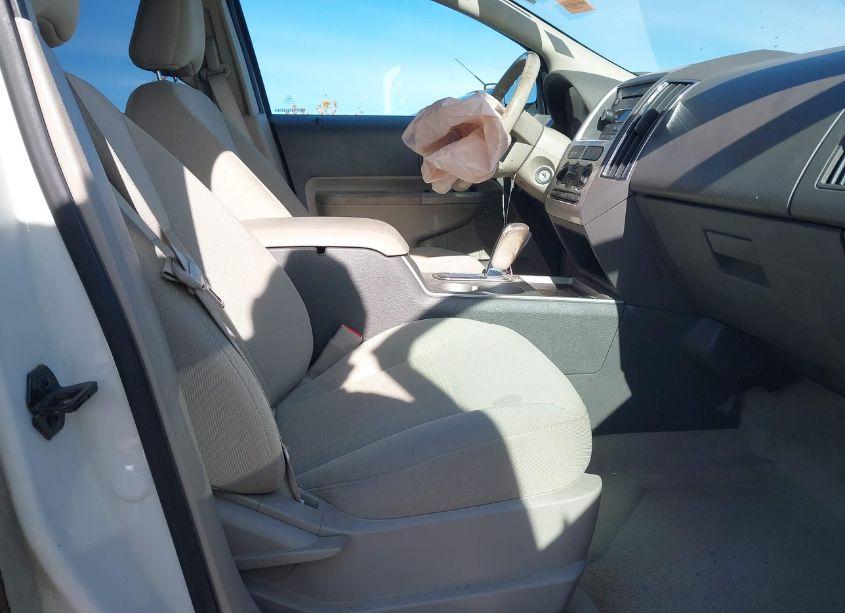 Photo 5 of 2010 Ford Edge SEL (VIN 2FMDK3JC4ABA16123)