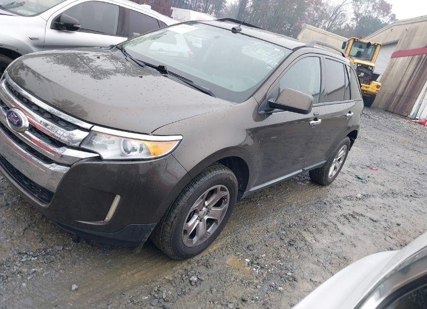 Photo 2 of 2011 Ford Edge SEL (VIN 2FMDK3JC4BBA18259)
