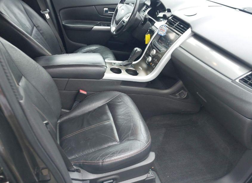 Photo 5 of 2011 Ford Edge SEL (VIN 2FMDK3JC4BBA18259)