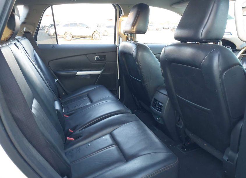 Photo 8 of 2011 Ford Edge SEL (VIN 2FMDK3JC4BBA64271)