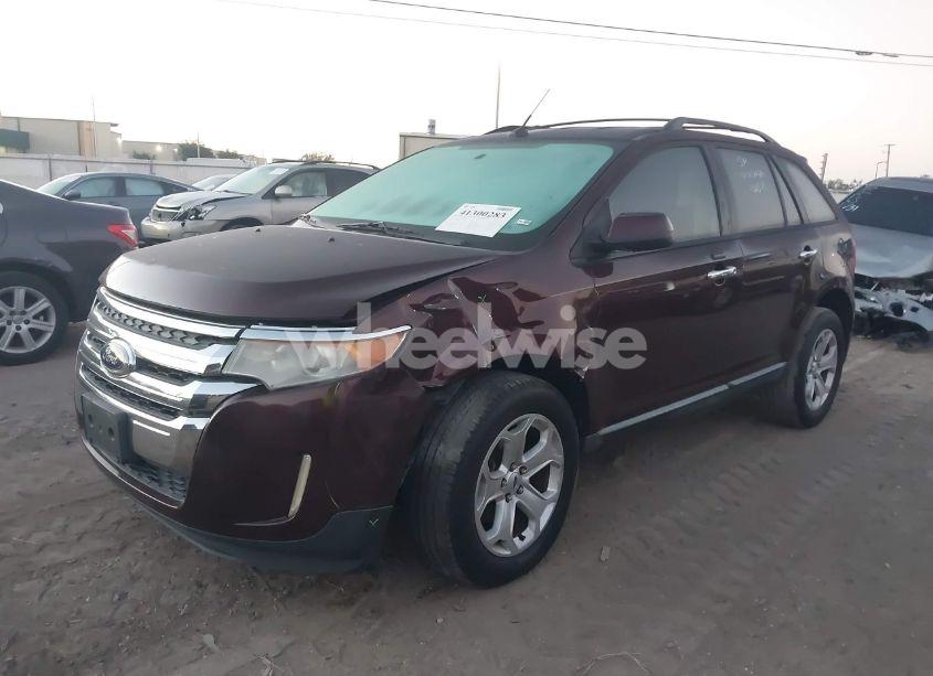 Photo 2 of 2011 Ford Edge SEL (VIN 2FMDK3JC4BBB00282)