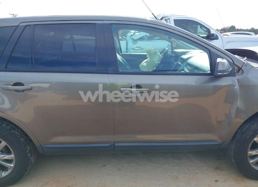 Photo 13 of 2014 Ford Edge SEL (VIN 2FMDK3JC4EBB10377)