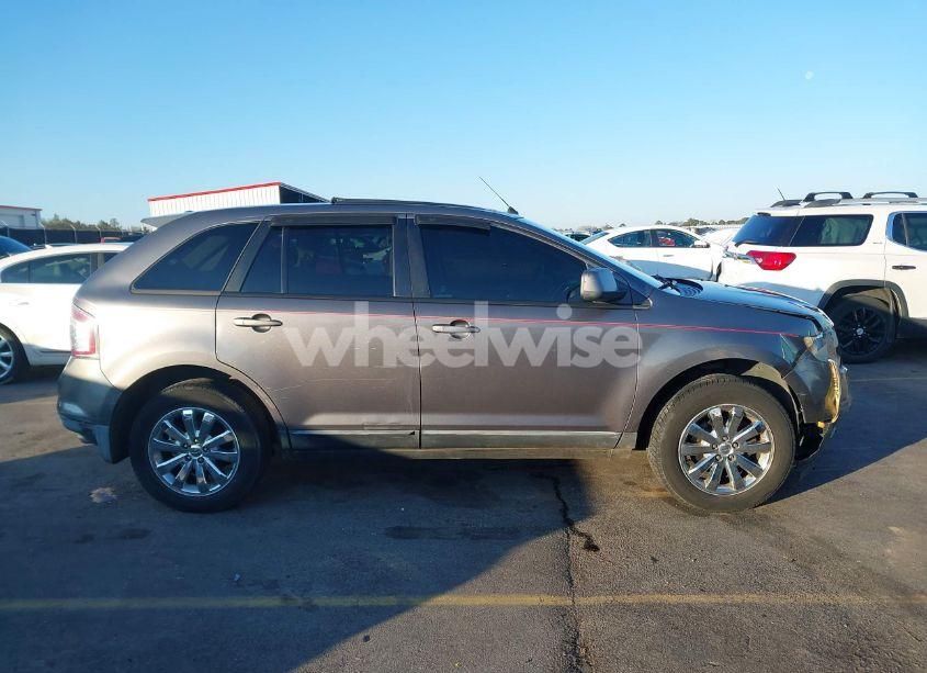 Photo 13 of 2010 Ford Edge SEL (VIN 2FMDK3JC5ABA82745)