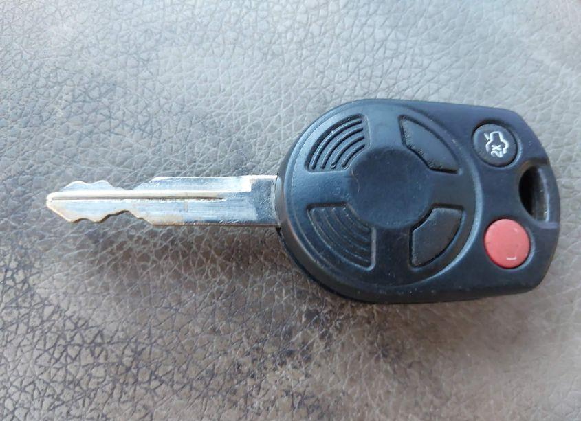 Photo 11 of 2010 Ford Edge SEL (VIN 2FMDK3JC5ABB56343)