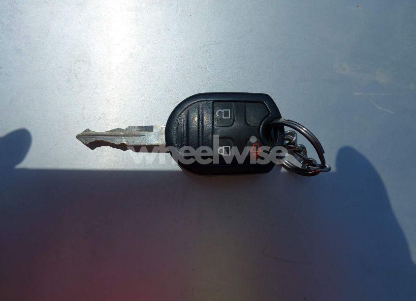 Photo 11 of 2011 Ford Edge SEL (VIN 2FMDK3JC5BBA16133)