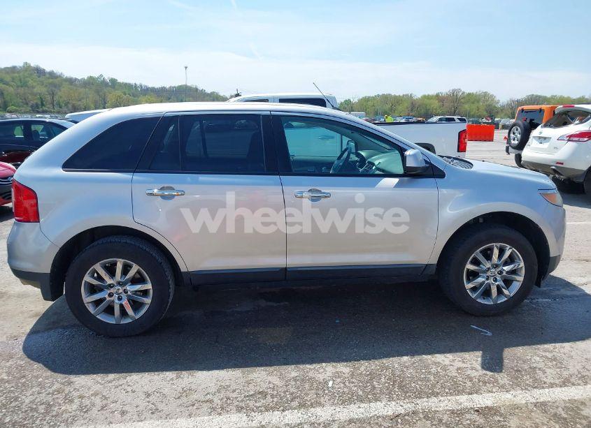 Photo 13 of 2011 Ford Edge SEL (VIN 2FMDK3JC5BBA16133)