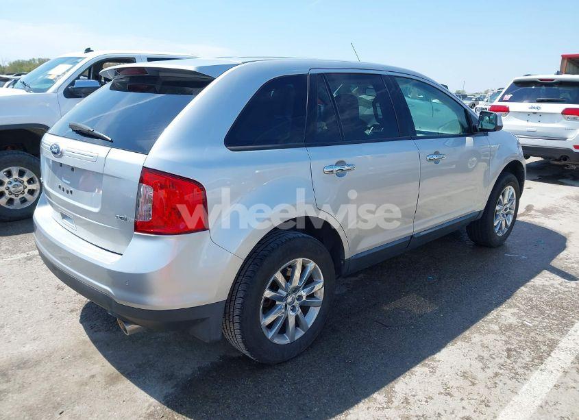 Photo 4 of 2011 Ford Edge SEL (VIN 2FMDK3JC5BBA16133)