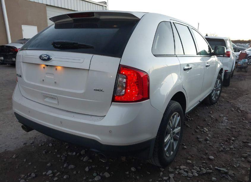 Photo 4 of 2011 Ford Edge SEL (VIN 2FMDK3JC5BBA26872)
