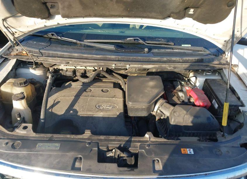 Photo 10 of 2011 Ford Edge SEL (VIN 2FMDK3JC5BBB13204)