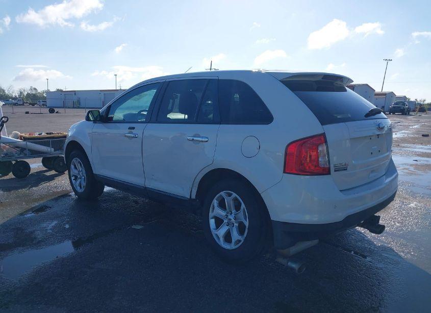 Photo 3 of 2011 Ford Edge SEL (VIN 2FMDK3JC5BBB13204)
