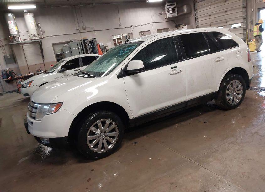 Photo 2 of 2010 Ford Edge SEL (VIN 2FMDK3JC6ABB01352)
