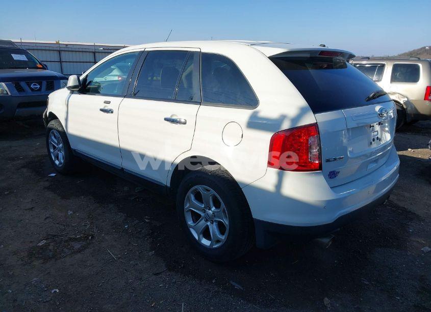 Photo 3 of 2011 Ford Edge SEL (VIN 2FMDK3JC6BBA70119)