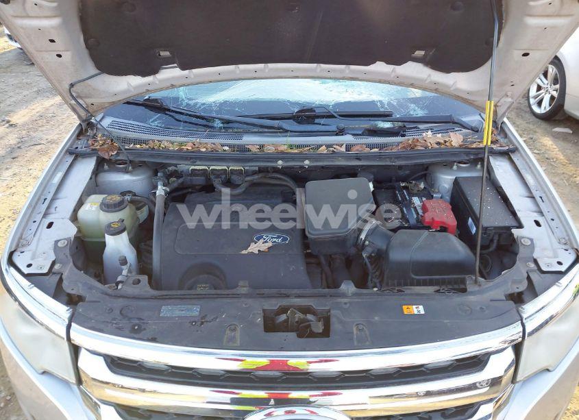 Photo 10 of 2011 Ford Edge SEL (VIN 2FMDK3JC6BBA75935)