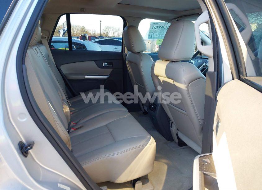 Photo 8 of 2011 Ford Edge SEL (VIN 2FMDK3JC6BBA75935)