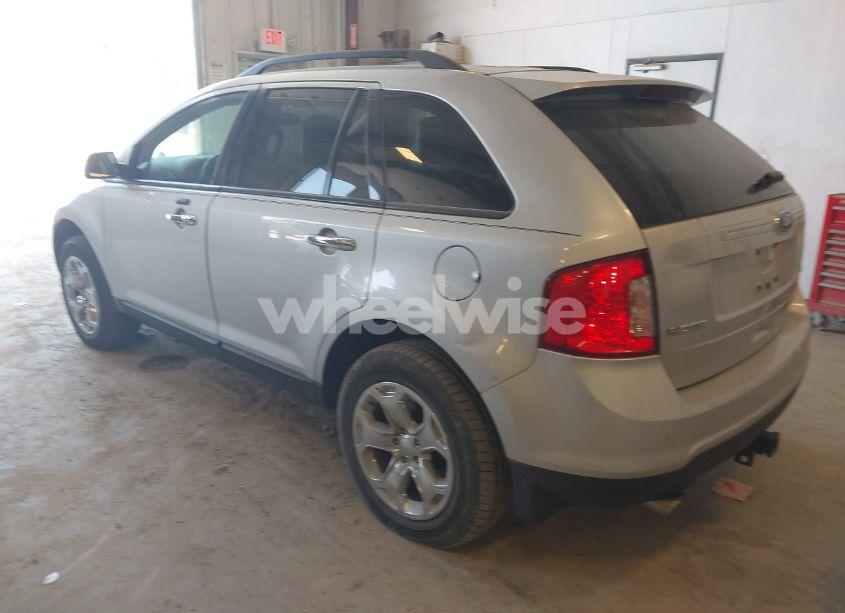 Photo 3 of 2011 Ford Edge SEL (VIN 2FMDK3JC6BBB09677)